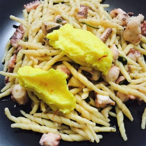 trofie-polpo-zafferano-saraceno-e-parmiggiano-reggiano